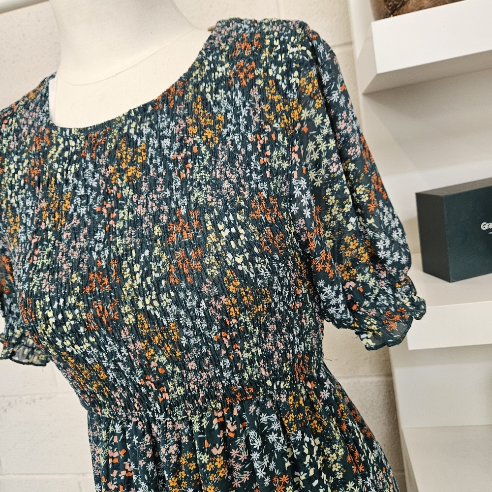 Puff Sleeve Floral Midi Dress with Smocked Bodice - Picture 6 of 7